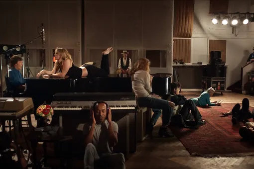 Премьера клипа Queenie Eye Пола МакКартни Премьера клипа Queenie Eye Пола МакКартни