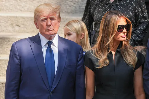Дональд и Мелания Трамп на похоронах Иваны Дональд и Мелания Трамп на похоронах Иваны