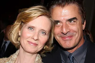 Мужчина мечты Кэрри Брэдшоу пожертвовал Синтии Никсон 2,5 тысячи долларов