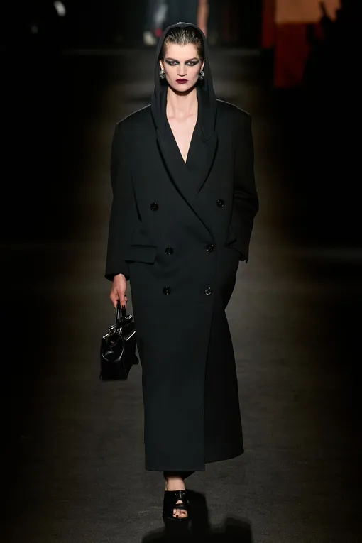 Balenciaga осень-зима 2026/27 Balenciaga осень-зима 2026/27