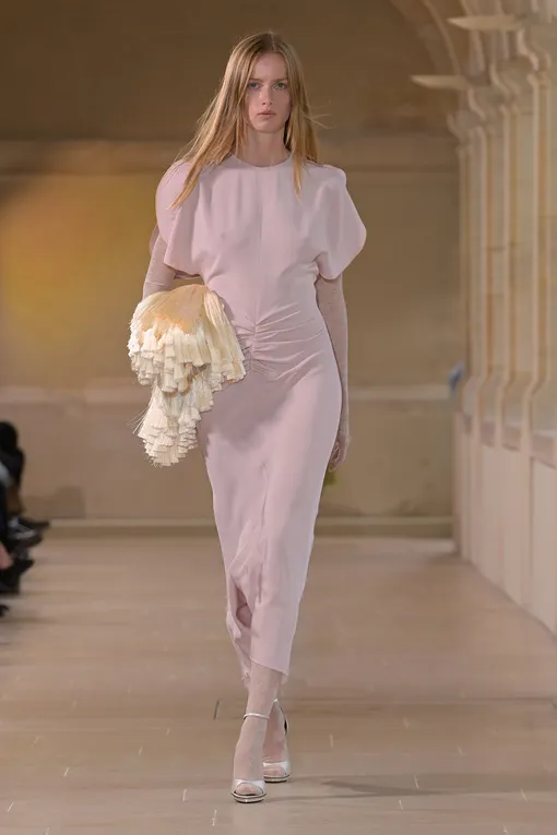 Victoria Beckham весна-лето 2023 Victoria Beckham весна-лето 2023