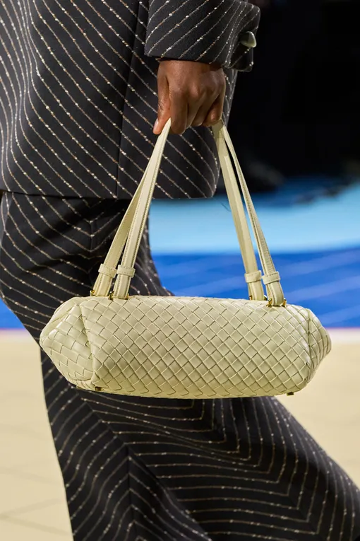 Bottega Veneta весна-лето 2024 Bottega Veneta весна-лето 2024