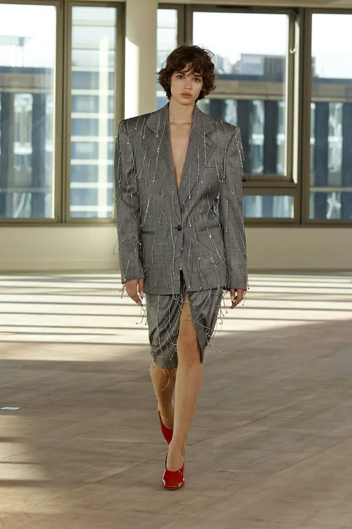 Stella McCartney осень-зима 2025/26