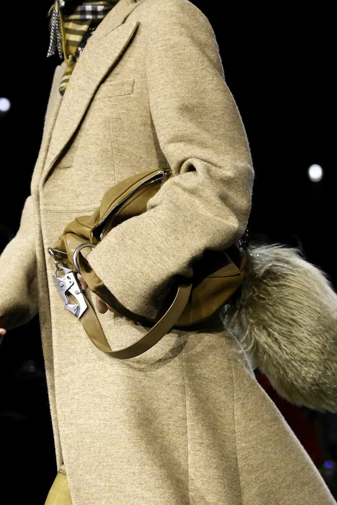 Burberry осень-зима 2024/25 Burberry осень-зима 2024/25