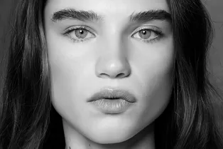 Как пережить разлуку с любимым косметологом в отпуске