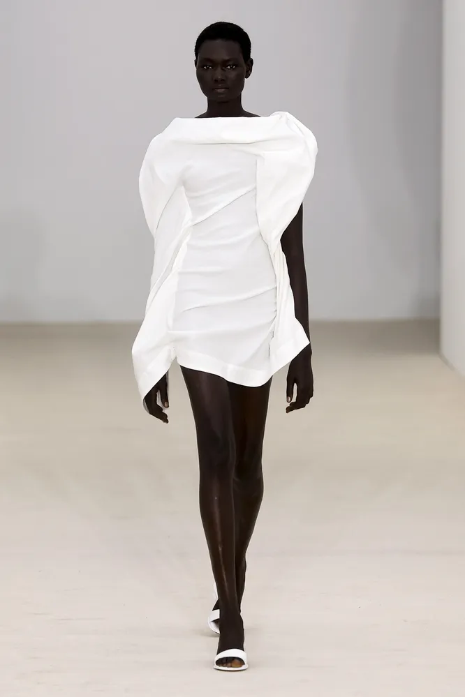 Issey Miyake весна-лето 2026 Issey Miyake весна-лето 2026