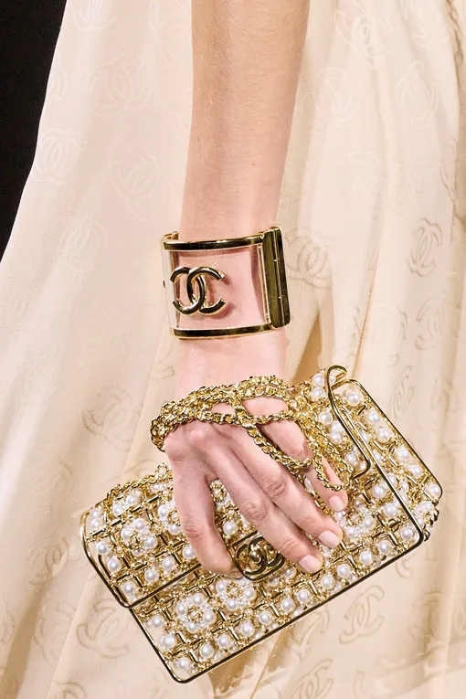 CHANEL весна-лето 2023 CHANEL весна-лето 2023