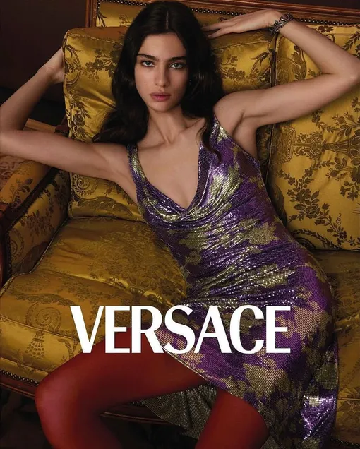 Versace весна-лето 2025