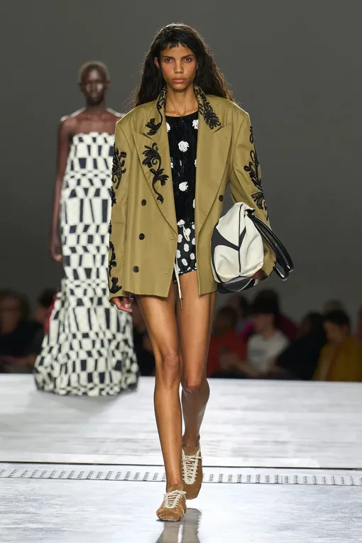 Dries Van Noten весна-лето 2026