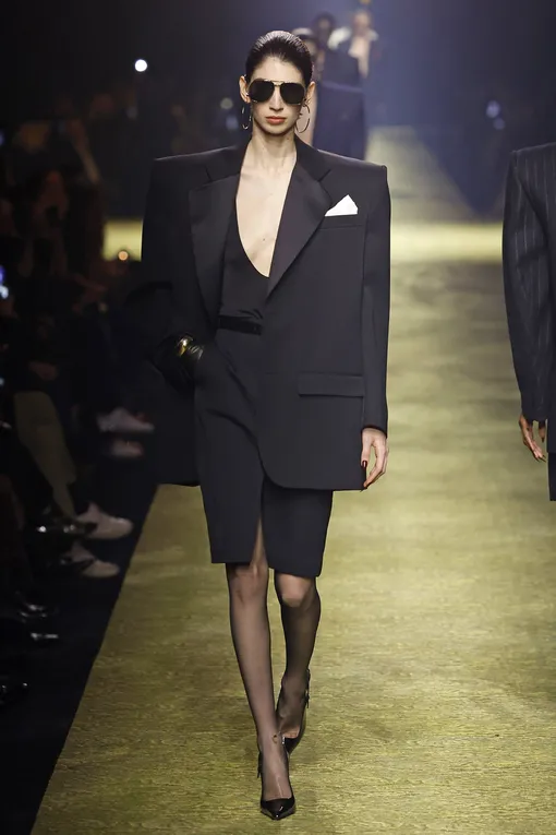 Saint Laurent осень-зима 2023/24 Saint Laurent осень-зима 2023/24