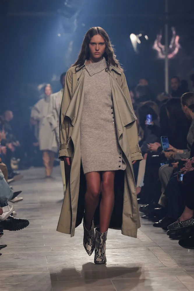 Isabel Marant осень-зима 2023/24 Isabel Marant осень-зима 2023/24