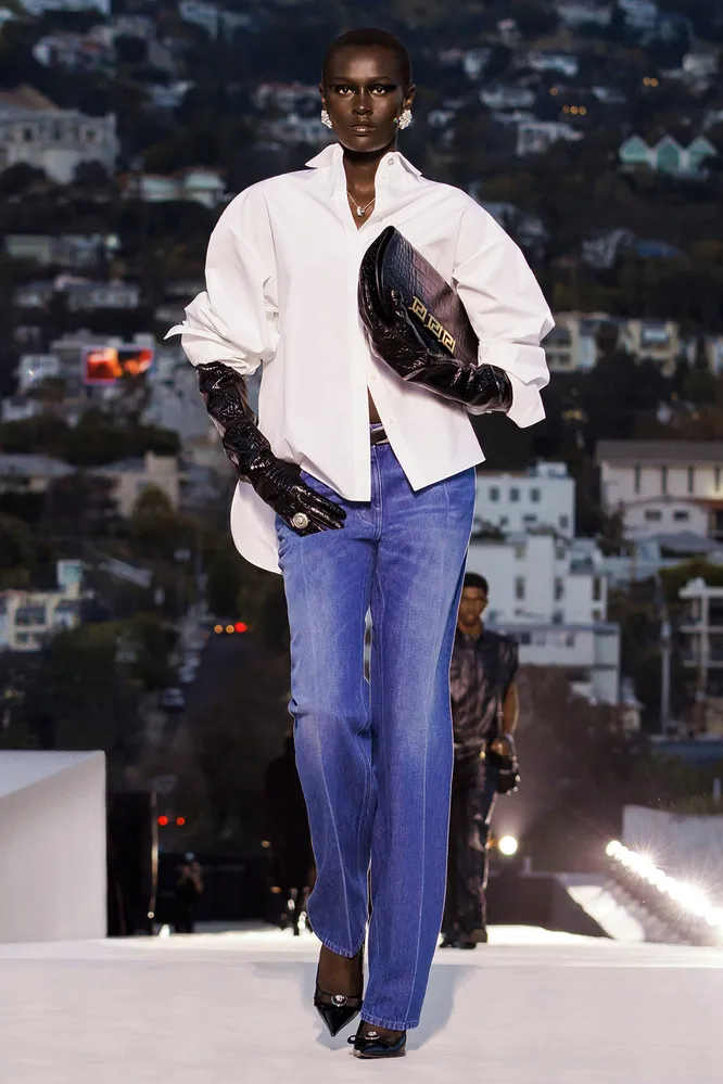 Versace осень-зима 2023/24 Versace осень-зима 2023/24