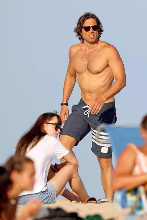 Дакота Джонсон и Брэд Фэлчак Дакота Джонсон и Брэд Фэлчак