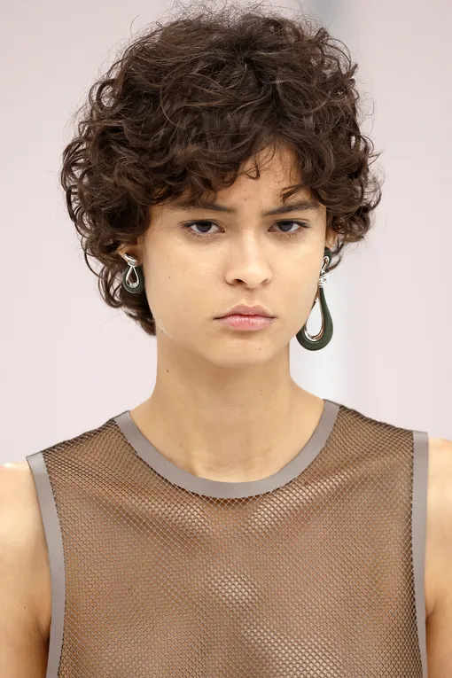 Fendi весна-лето 2025 Fendi весна-лето 2025