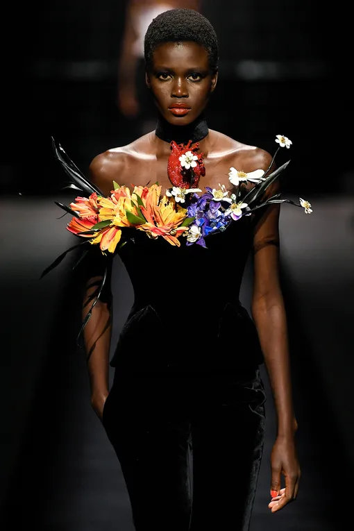 Schiaparelli Haute Couture осень-зима 2022/23