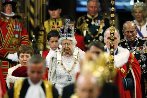 Цифра дня: 23000 дней Елизаветы II