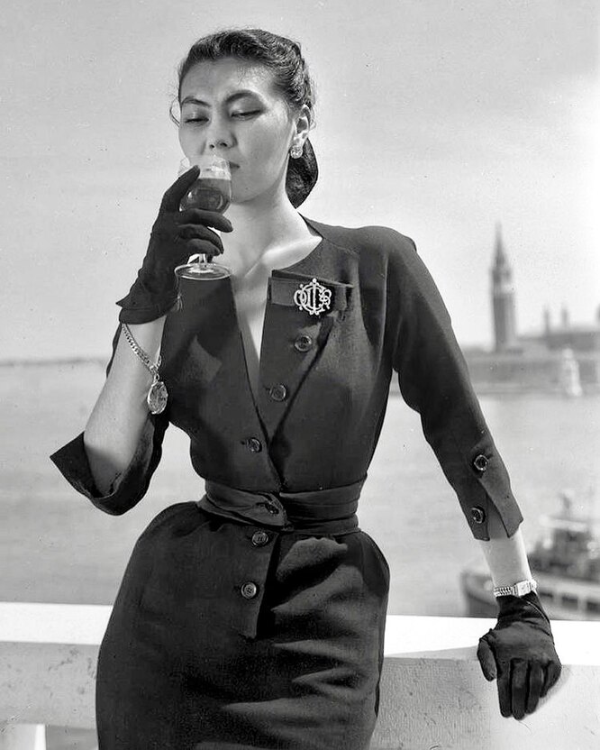Алла Ильчун в платье Christian Dior, в Венеции, 1951
