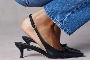 Туфли-слингбэки на kitten-heel 
— база обувного гардероба на лето