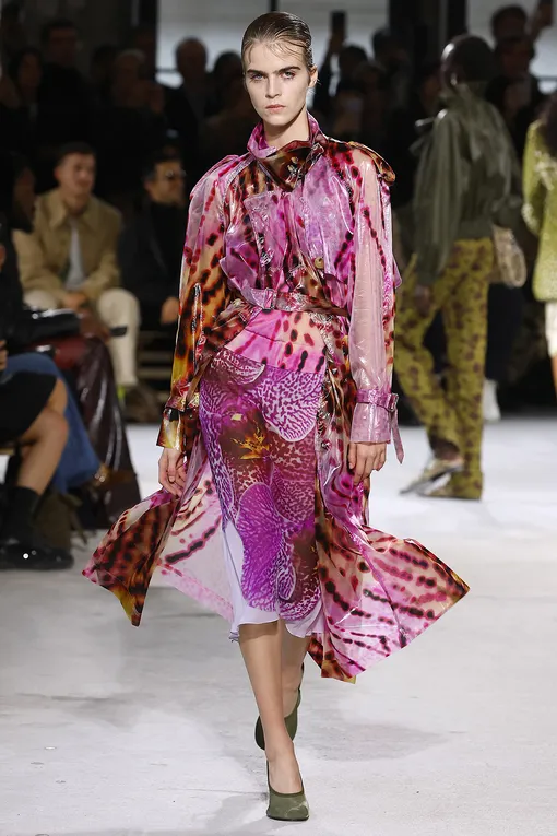 Dries Van Noten весна-лето 2025