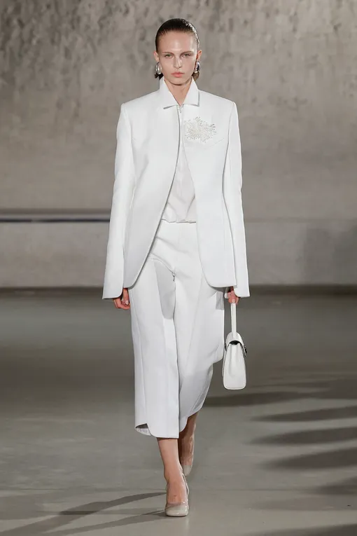 Tory Burch весна-лето 2024 Tory Burch весна-лето 2024