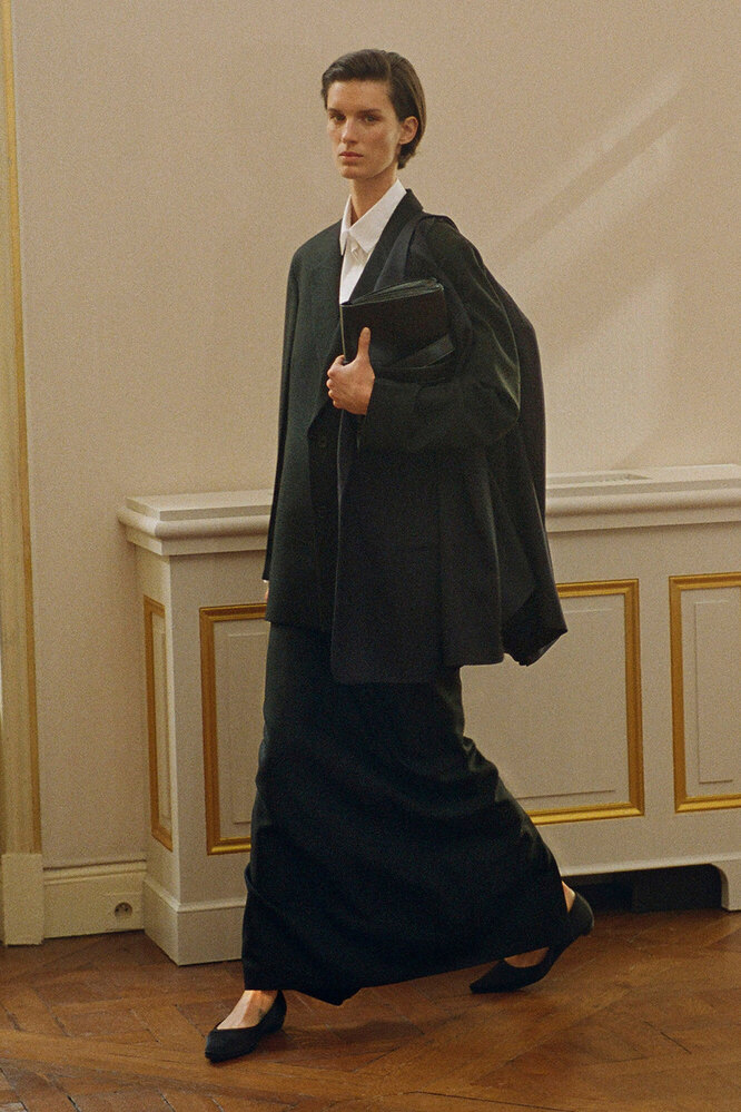 The Row Pre-Fall 2023 The Row Pre-Fall 2023