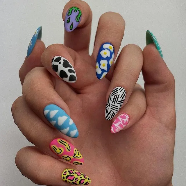 @solovey_nail_art