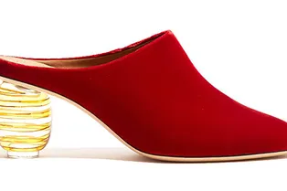 6 пар туфель с необычным каблуком, которые сделают даже самый банальный образ модным