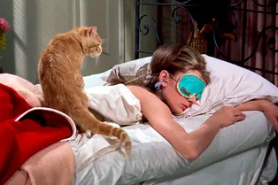 Ученые выяснили, почему так тяжело засыпается в ночь с воскресенья на понедельник