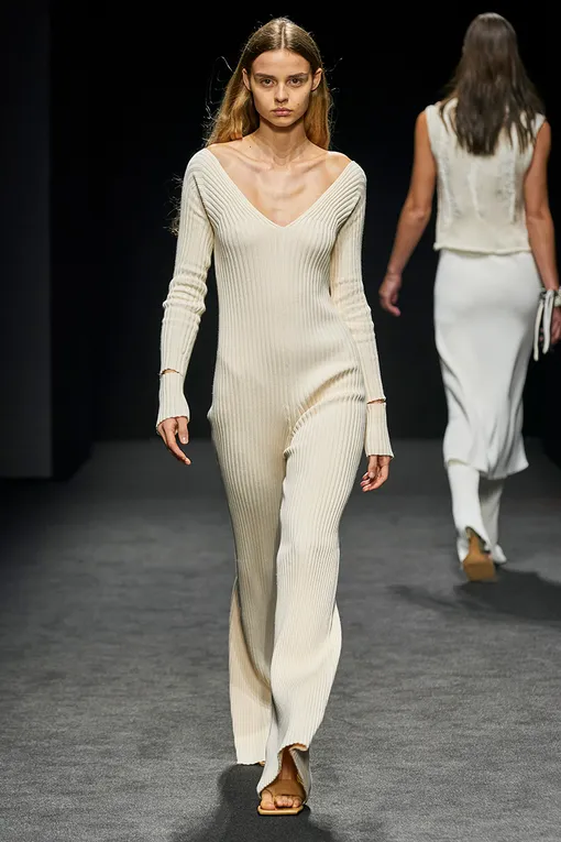 Simona Marziali весна-лето 2021