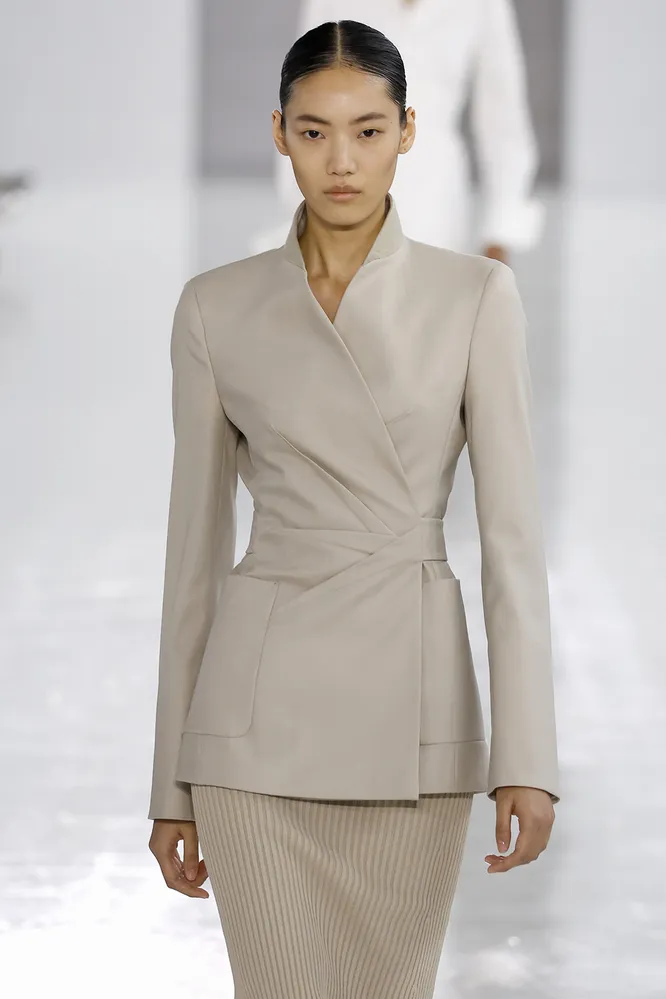 Max Mara весна-лето 2025 Max Mara весна-лето 2025