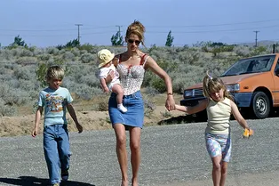 3 известные девушки, которые скрывали своих детей