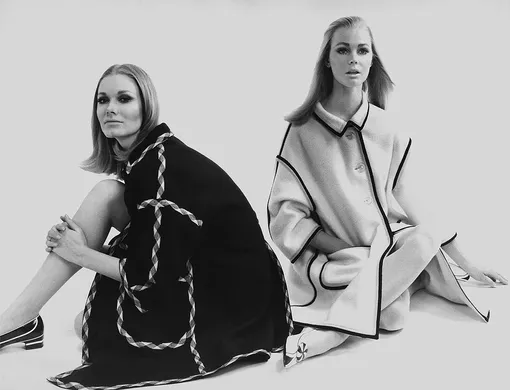 Пальто дизайнера Грациэллы Фонтана для коллекции Chloè весна-лето 1967 Пальто дизайнера Грациэллы Фонтана для коллекции Chloè весна-лето 1967