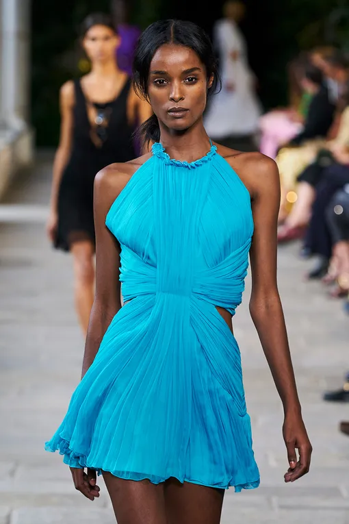 Alberts Ferretti весна-лето 2022 Alberts Ferretti весна-лето 2022