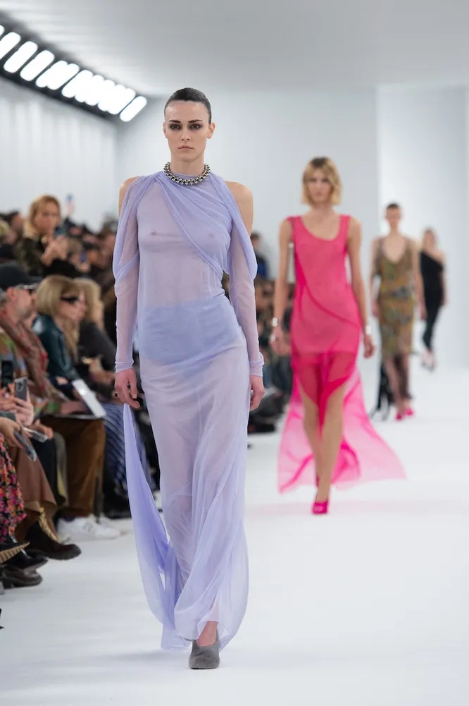 Givenchy осень-зима 2023/24 Givenchy осень-зима 2023/24