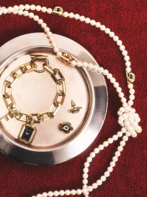 Новогодняя ювелирная коллекция Ferragamo