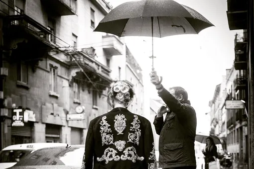 5 самых стильных зонтов, которые понадобятся вам прямо сейчас 5 самых стильных зонтов, которые понадобятся вам прямо сейчас