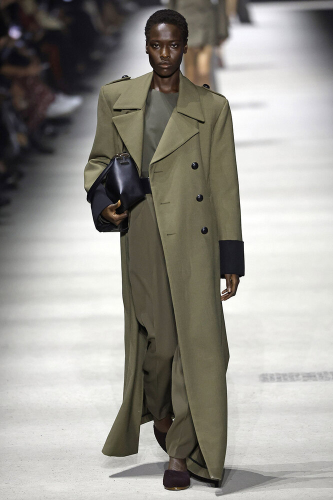 Tod's осень-зима 2023/24