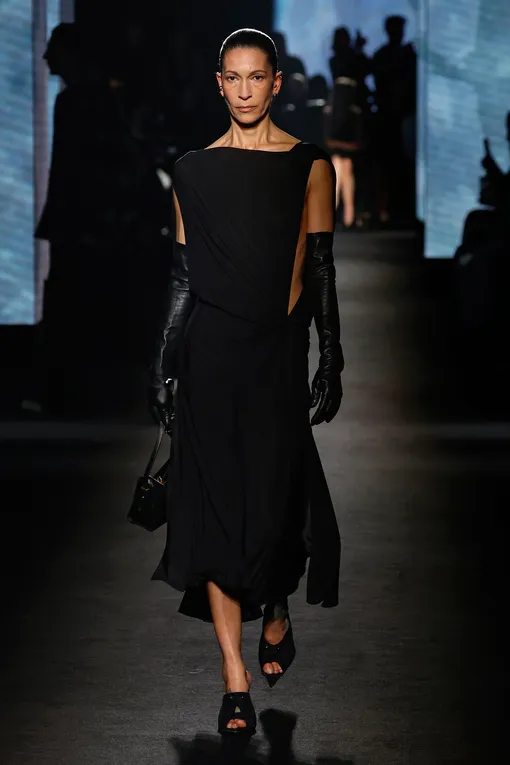 Balenciaga осень-зима 2026/27 Balenciaga осень-зима 2026/27