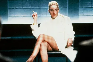 10 сексуальных белых платьев по мотивам фильма «Основной инстинкт»