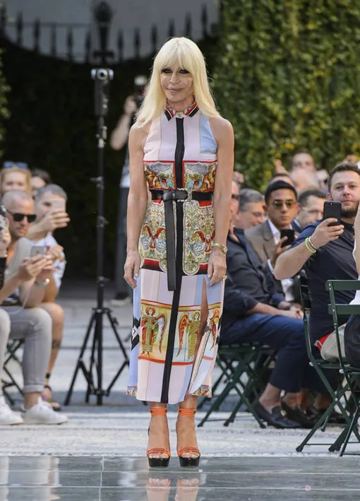 Донателла Версаче Донателла Версаче