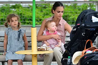 Как успевать все: советы звездных мам