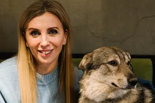 #ПесНаСчастье2020: Светлана Бондарчук и Надежда Оболенцева в самом милом флешмобе года