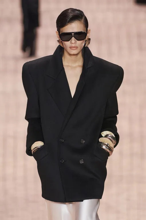Saint Laurent осень-зима 2022/23 Saint Laurent осень-зима 2022/23