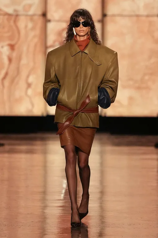 Saint Laurent осень-зима 2025/2026