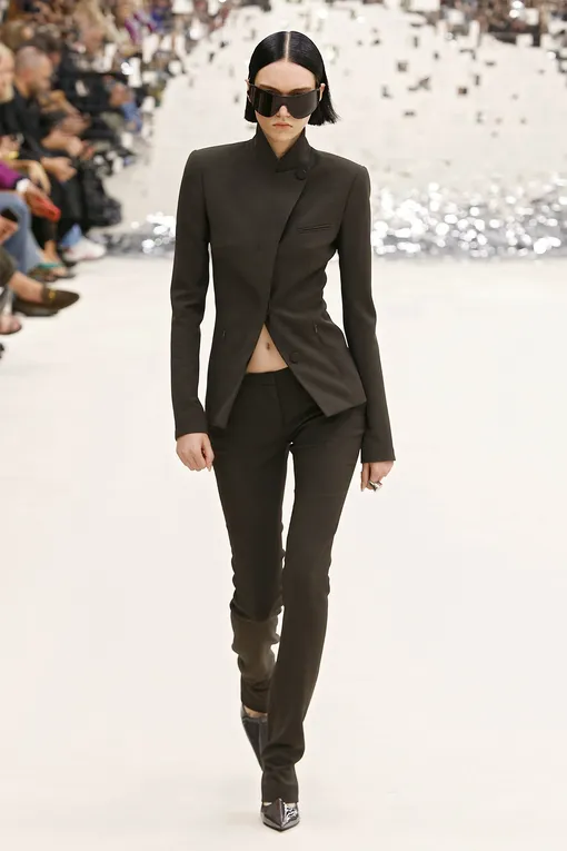 ACNE STUDIOS весна-лето 2024 ACNE STUDIOS весна-лето 2024