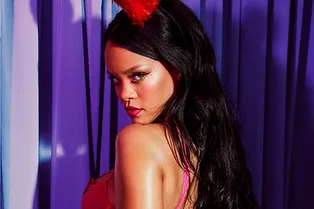Рианна показала коллекцию белья ко Дню святого Валентина. Более чем откровенную