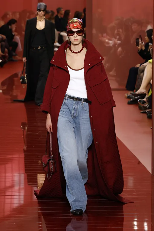 Gucci весна-лето 2025 Gucci весна-лето 2025