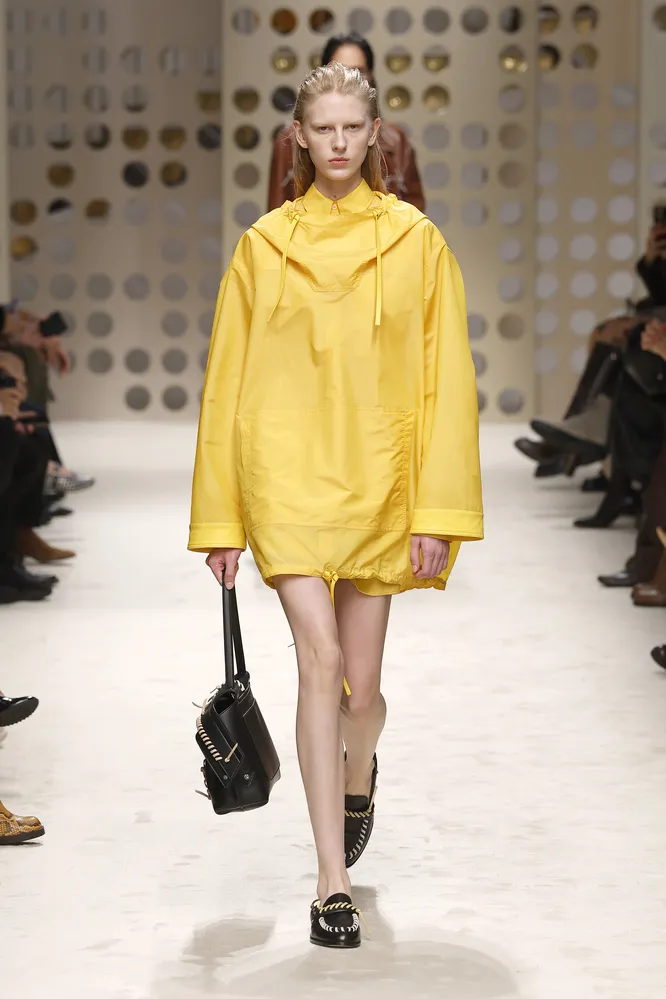 Tod's весна-лето 2026