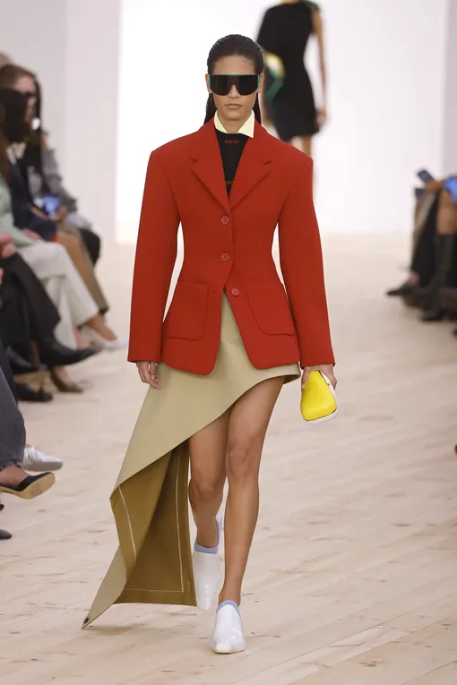 Loewe весна-лето 2026 Loewe весна-лето 2026