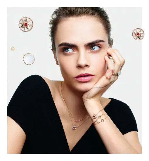 Праздничная рекламная кампания Dior, 2020